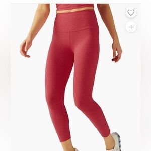 Beyond Yoga Coral/Red Leggings